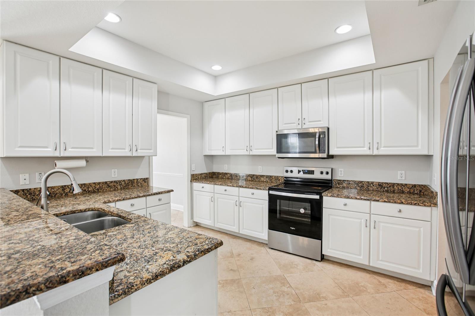 WEST BAY VILLAGE - Residential