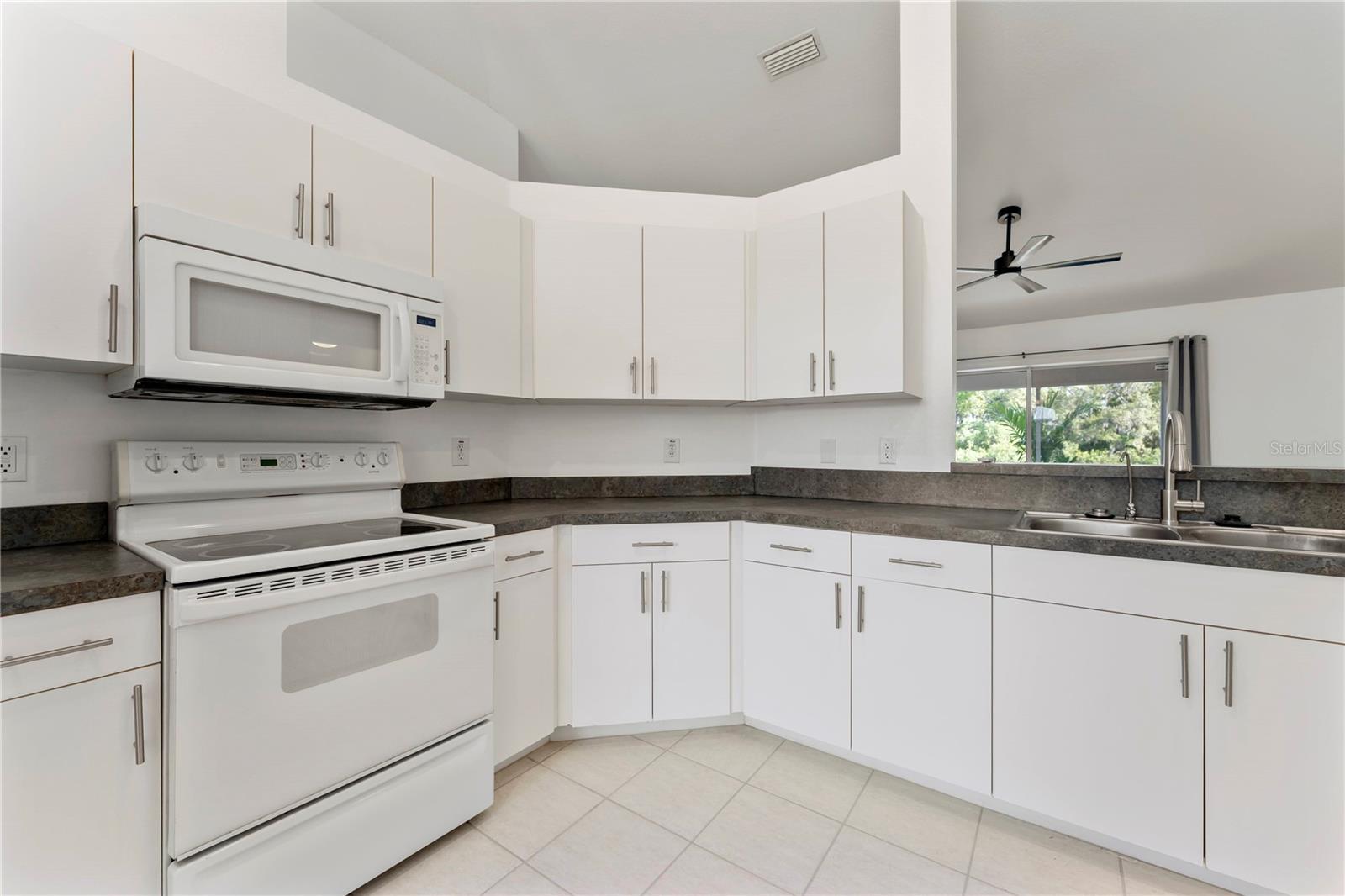 BRADEN RIVER OAKS - Residential