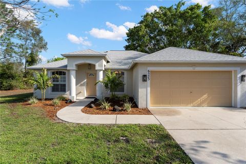 Photo of 6523 65th Avenue Drive E, Bradenton, FL 34203 (MLS # A4687186)