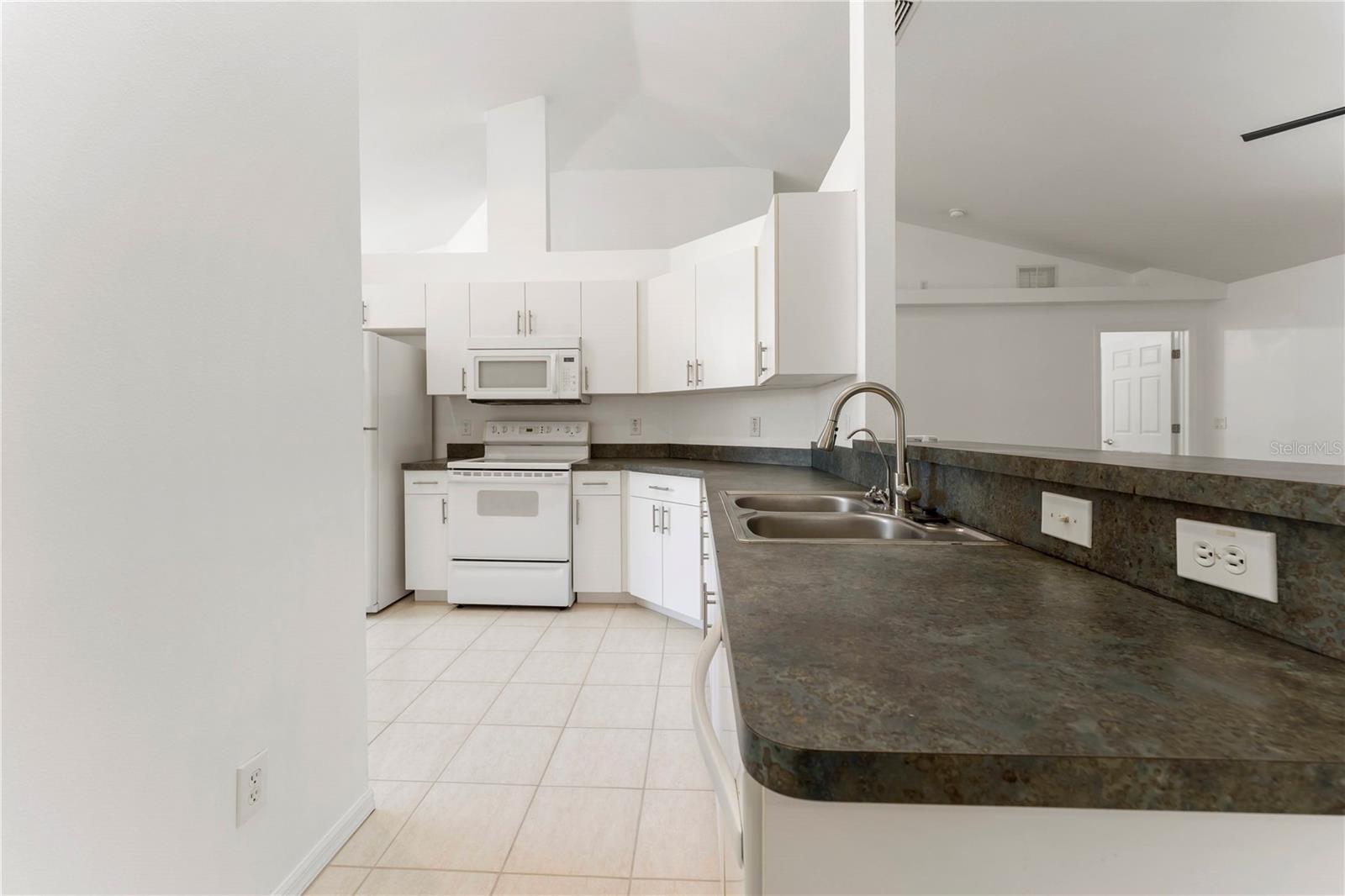 BRADEN RIVER OAKS - Residential