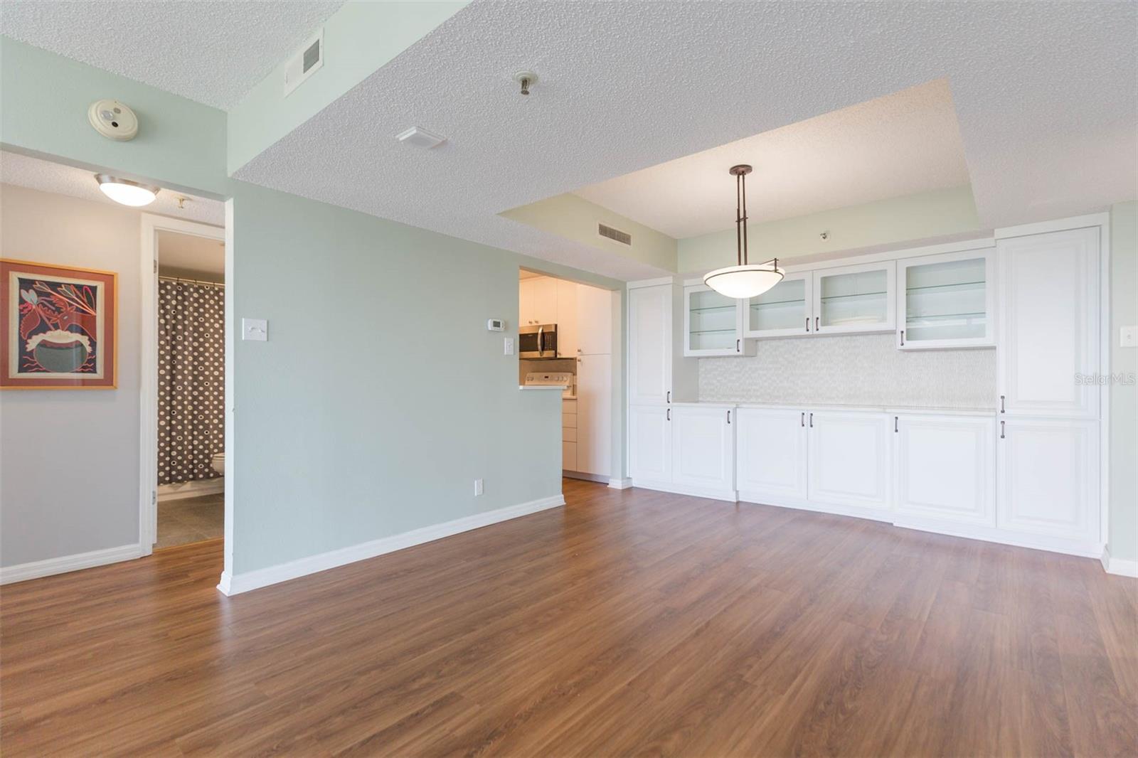 3211 W SWANN AVENUE 1001