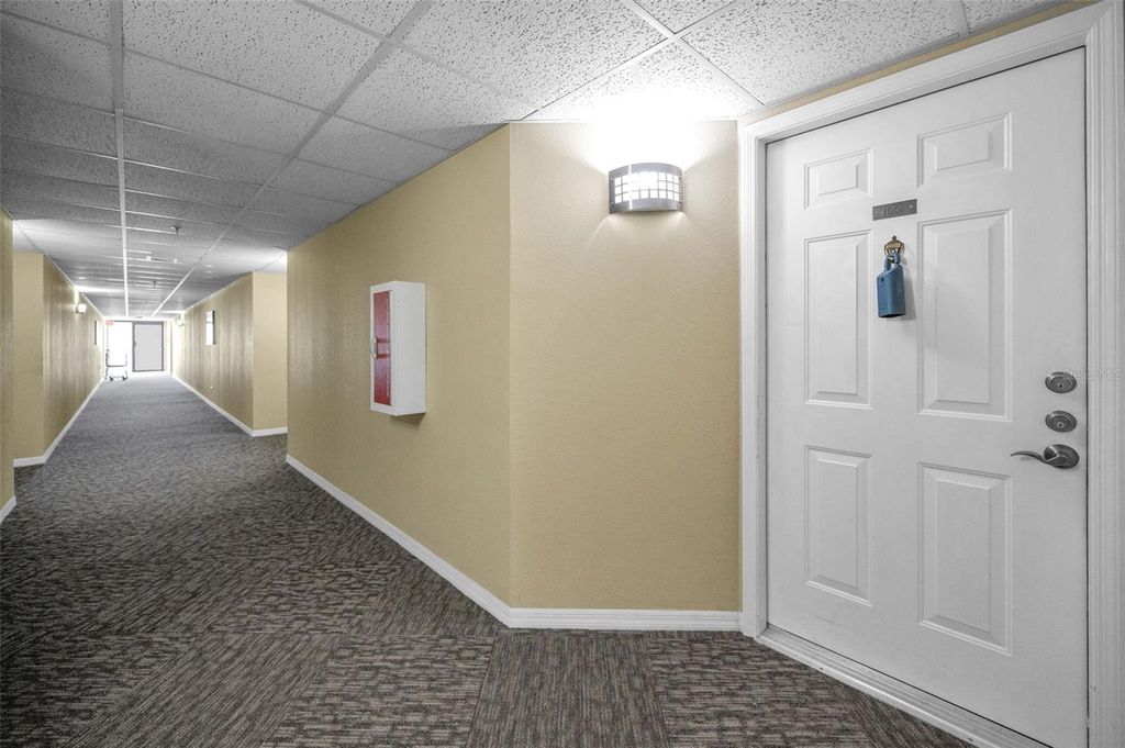 Photo of 3211 W Swann Avenue #1001, Tampa, FL 33609 (MLS # TB8409649)