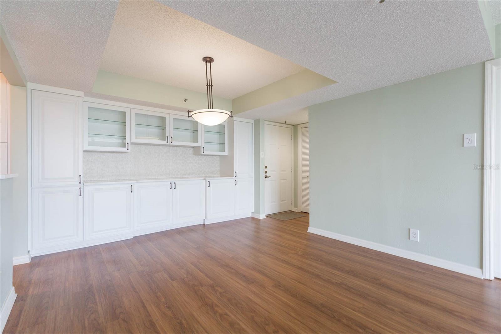 3211 W SWANN AVENUE 1001