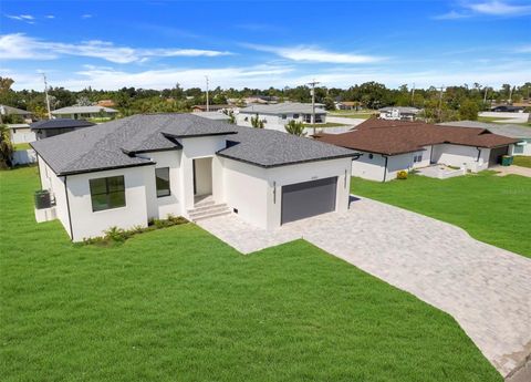 A home in PORT CHARLOTTE