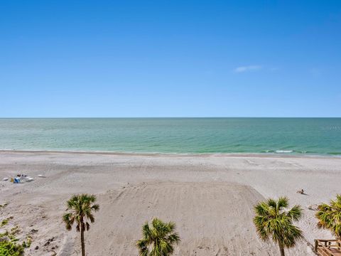 A home in LONGBOAT KEY