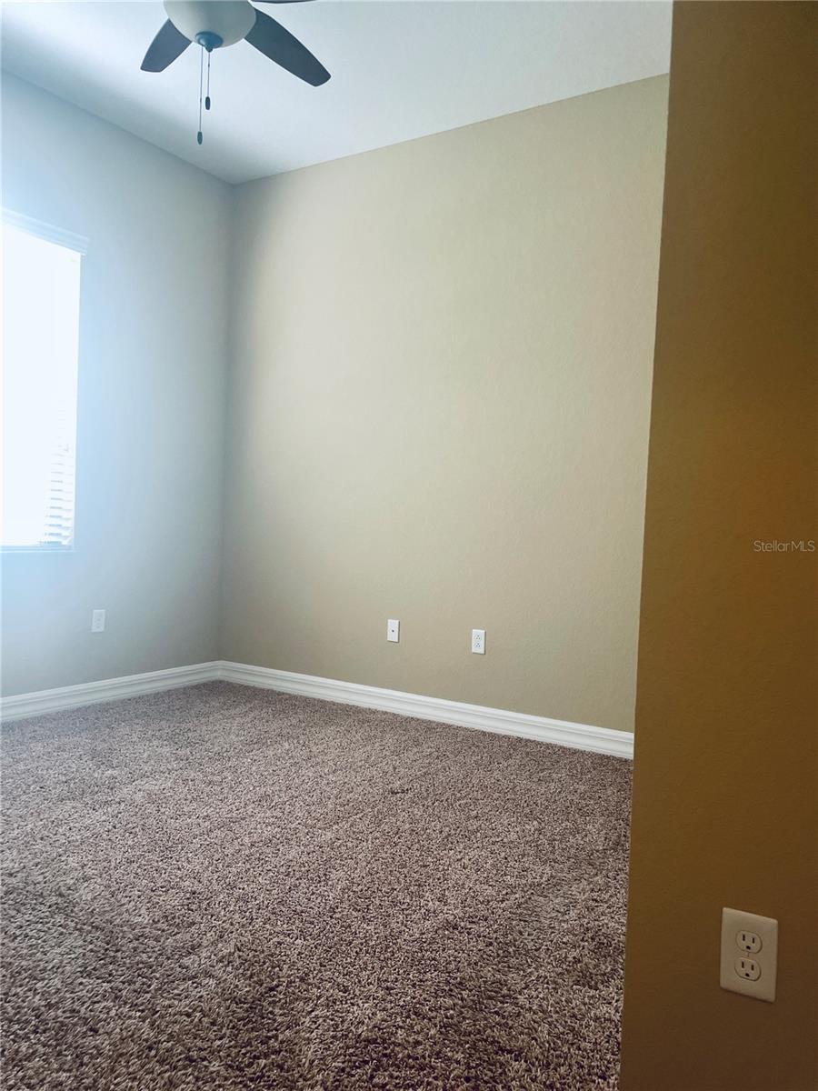 WOODLAND LAKES PRESERVE - Residential Lease