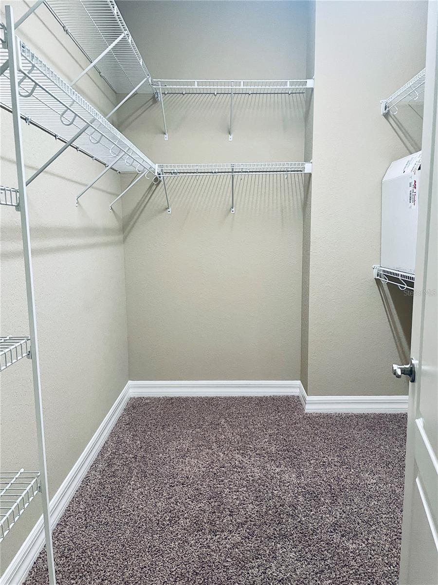 WOODLAND LAKES PRESERVE - Residential Lease