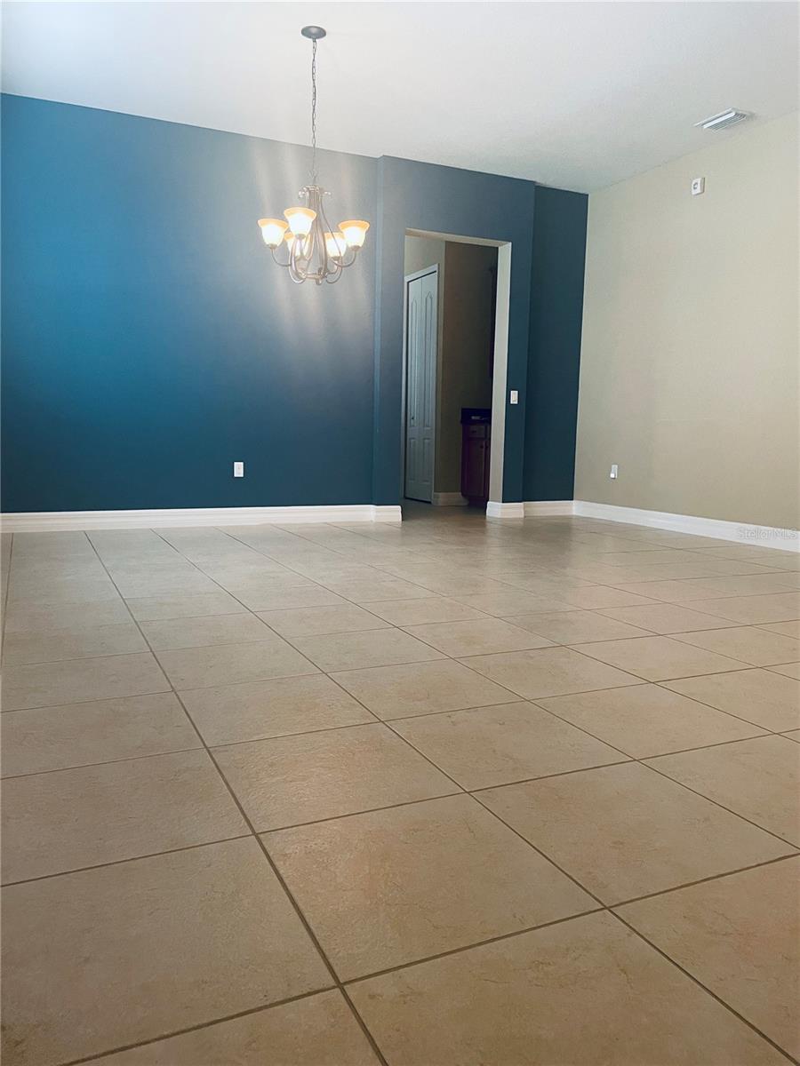 WOODLAND LAKES PRESERVE - Residential Lease