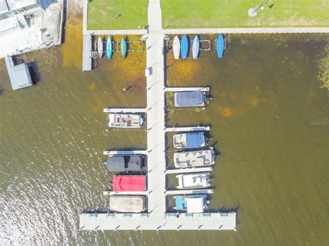 A home in PALM HARBOR