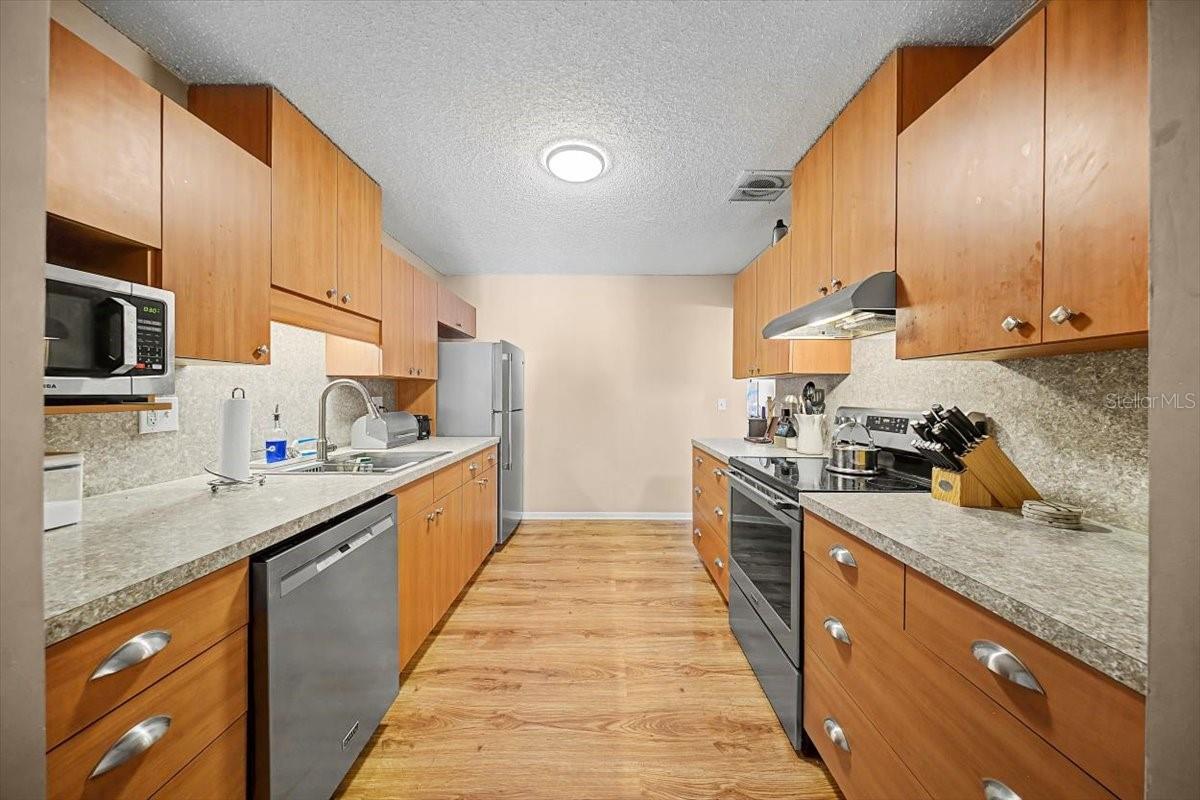 8830 SW 98TH PLACE L