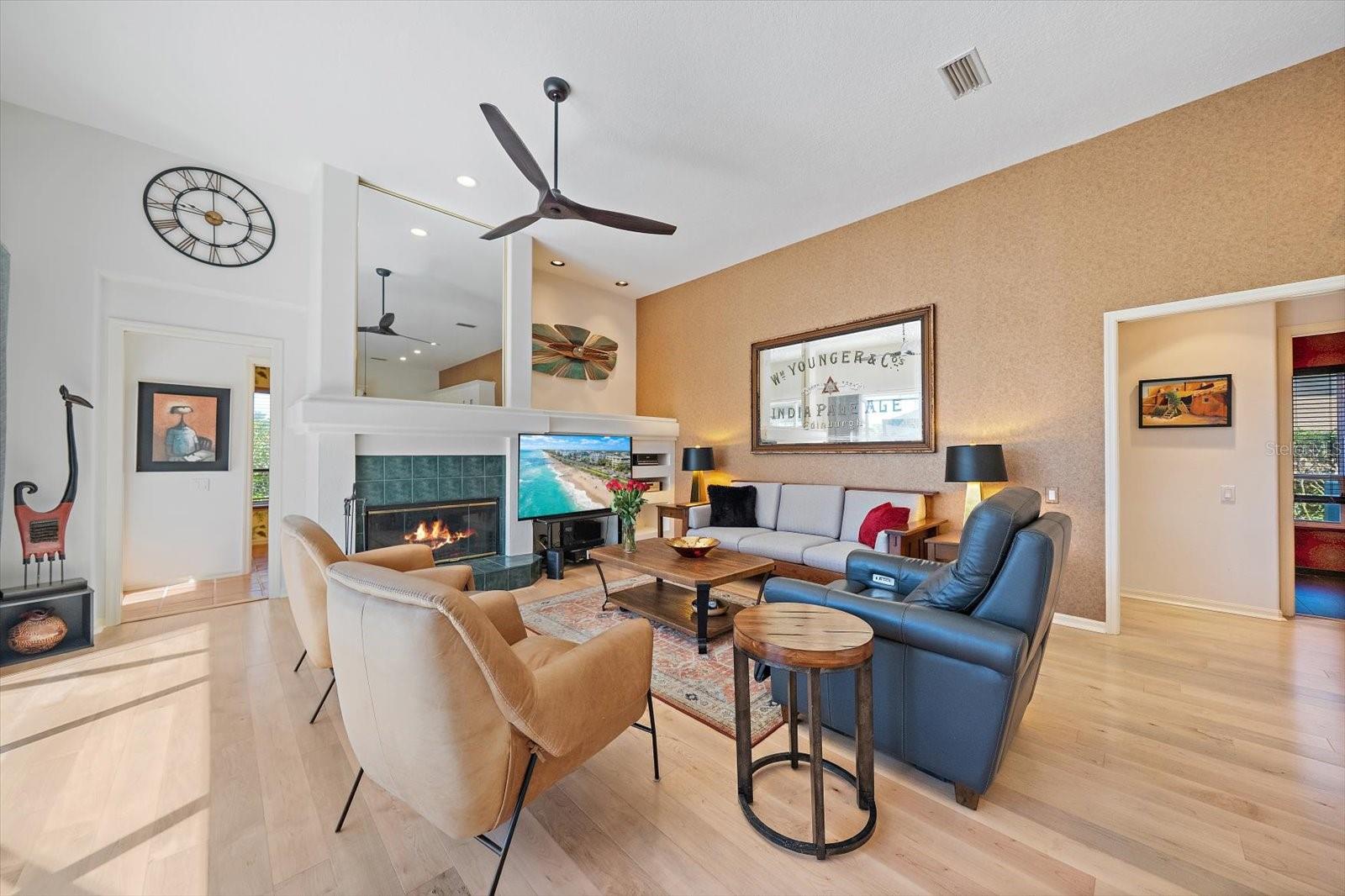 VENICE GOLF & COUNTRY CLUB - Residential