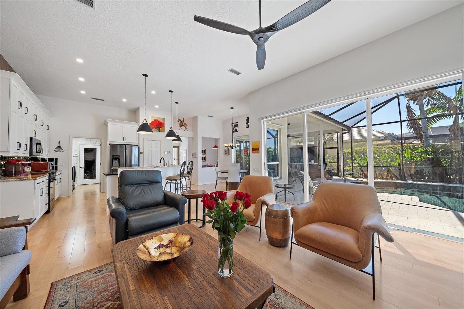 VENICE GOLF & COUNTRY CLUB - Residential