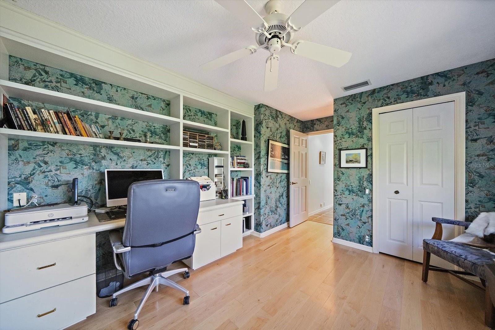 VENICE GOLF & COUNTRY CLUB - Residential