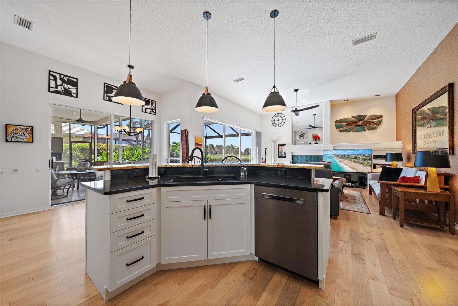 VENICE GOLF & COUNTRY CLUB - Residential