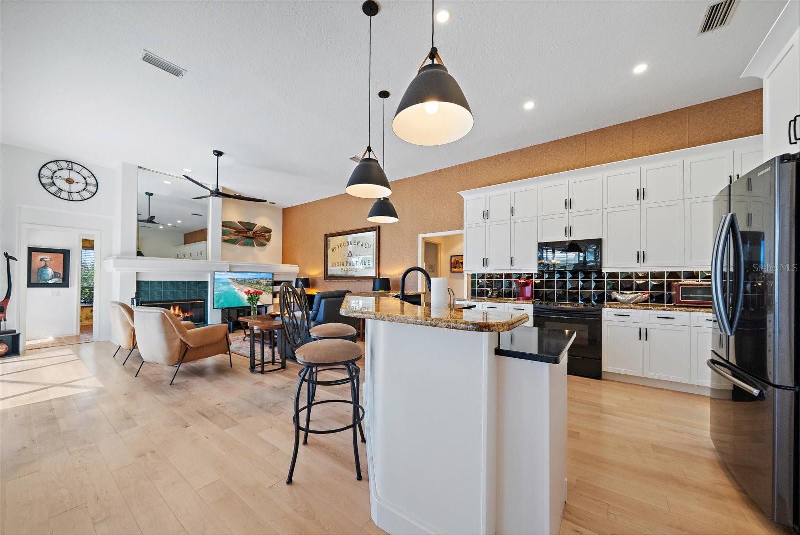 VENICE GOLF & COUNTRY CLUB - Residential