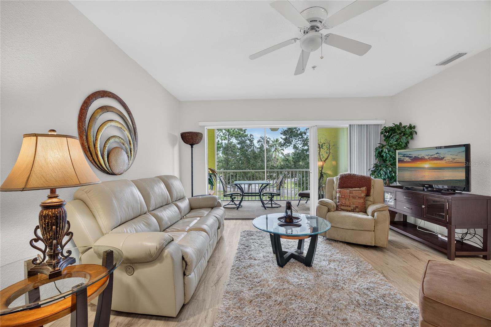 2060 WILLOW HAMMOCK CIRCLE 207, PUNTA GORDA, FL, 33983 3 2060 WILLOW HAMMOCK CIRCLE 207