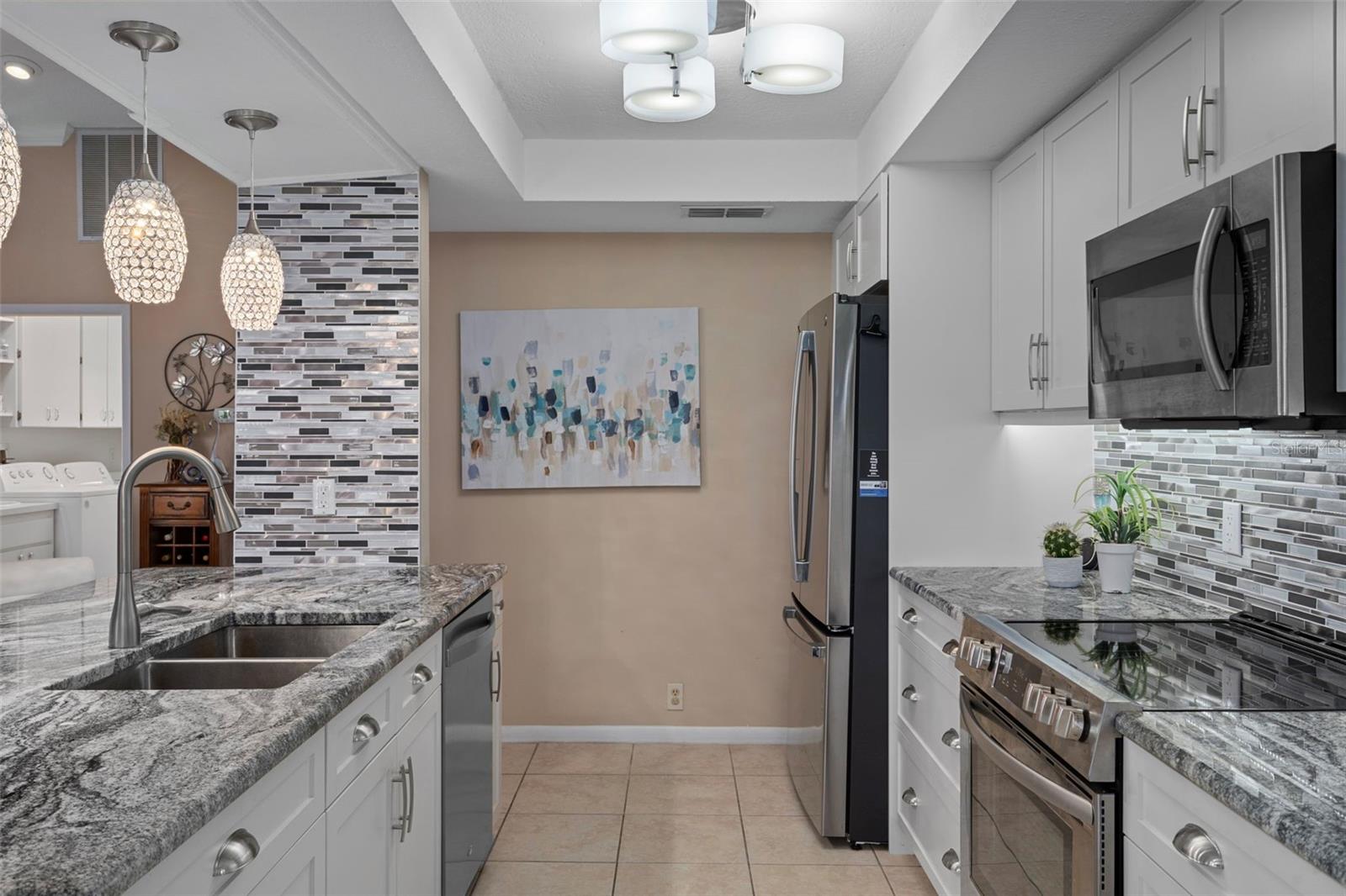 WINDRIDGE GULF TRACE - Residential