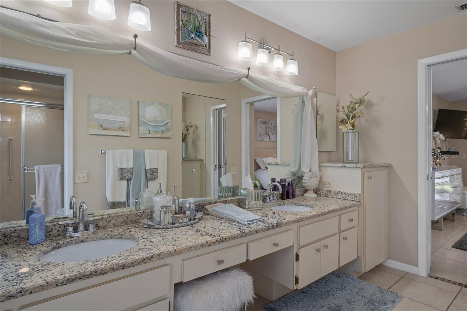 WINDRIDGE GULF TRACE - Residential