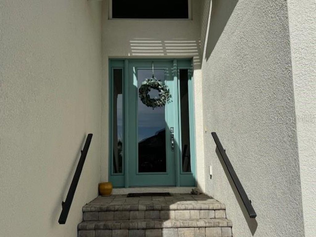 Photo of 6224 Champions Row Street, Bradenton, FL 34210 (MLS # A4669302)