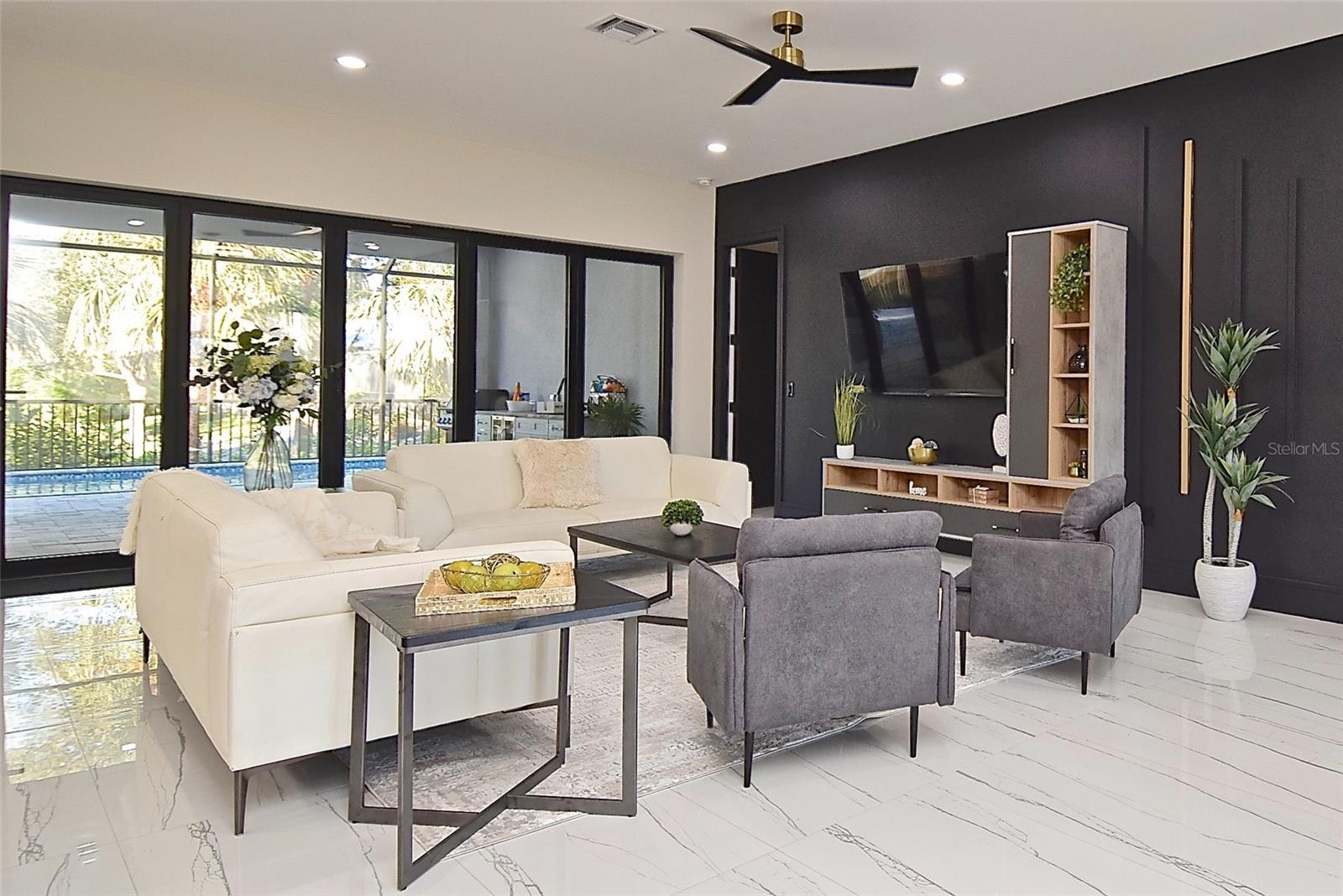 BLACKBURN RDG ADD - Residential