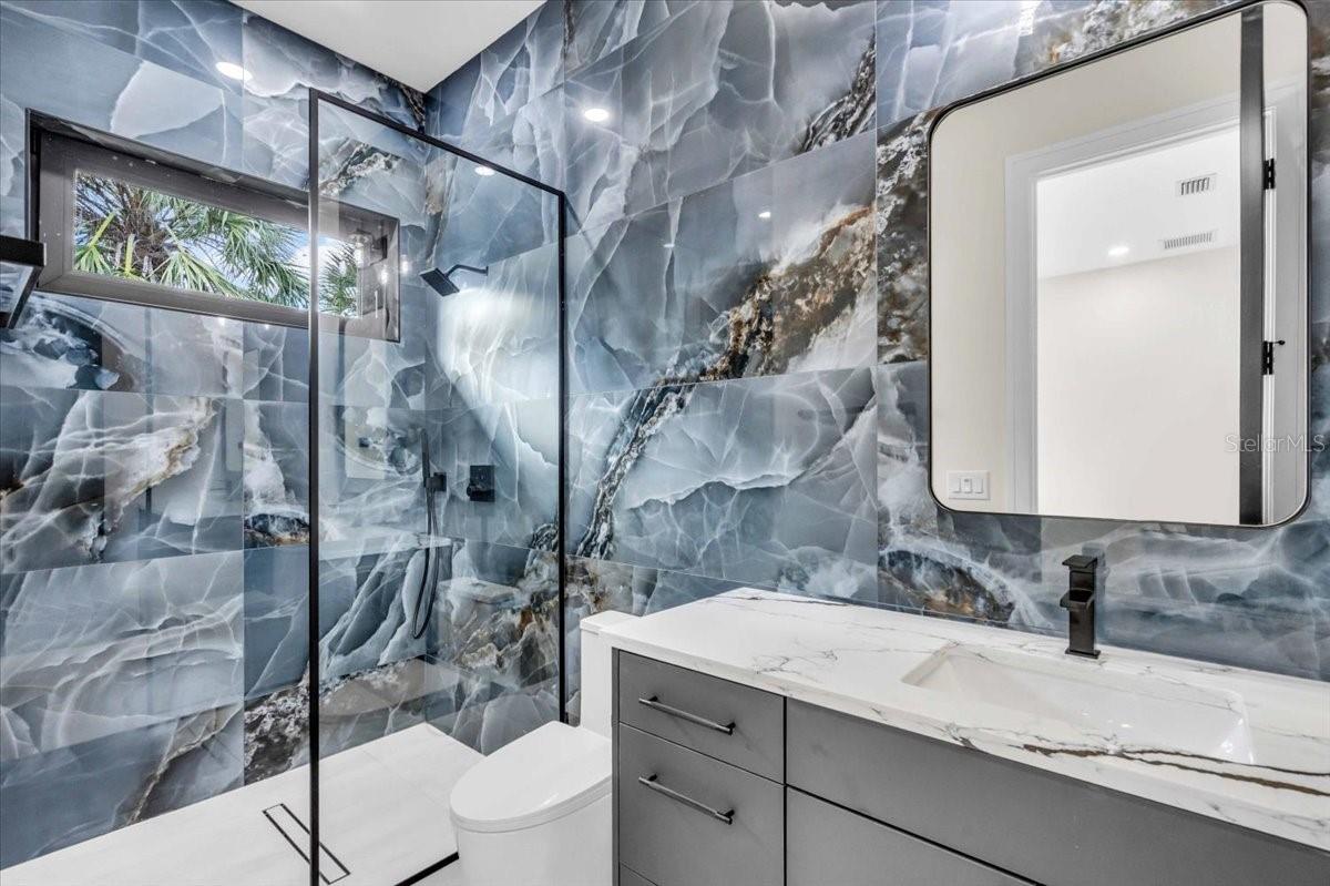 BLACKBURN RDG ADD - Residential