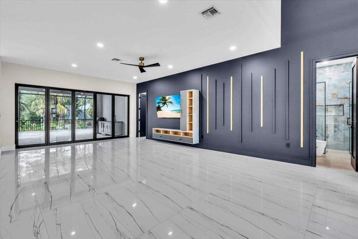 BLACKBURN RDG ADD - Residential