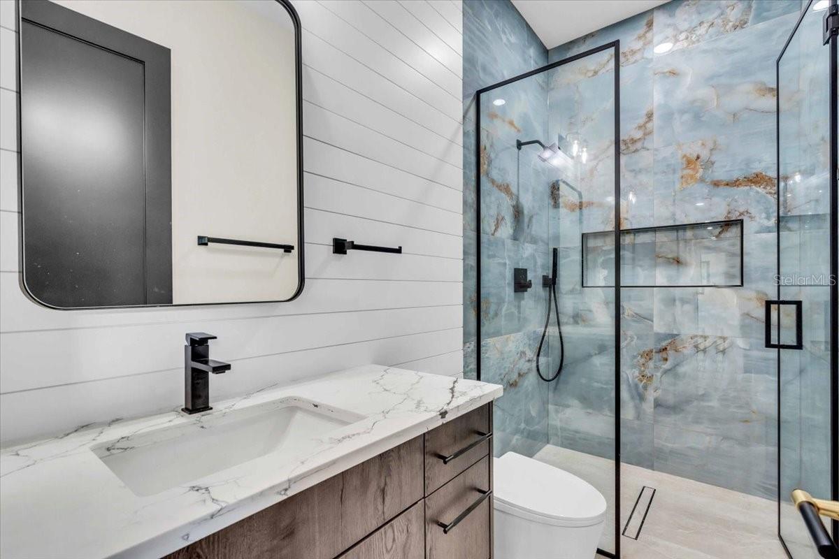 BLACKBURN RDG ADD - Residential