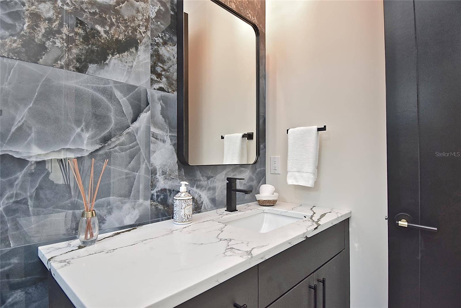 BLACKBURN RDG ADD - Residential