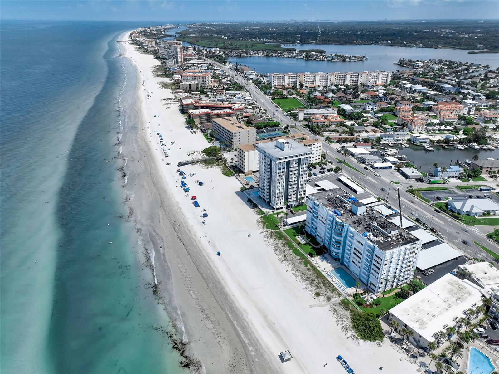 CLUB REDINGTON CONDO THE - Residential Lease