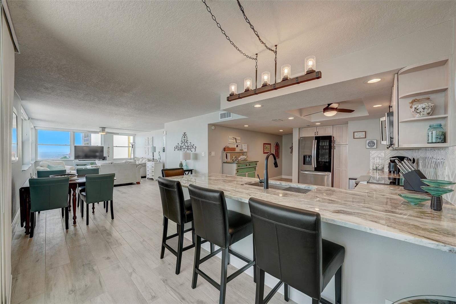 CLUB REDINGTON CONDO THE - Residential Lease