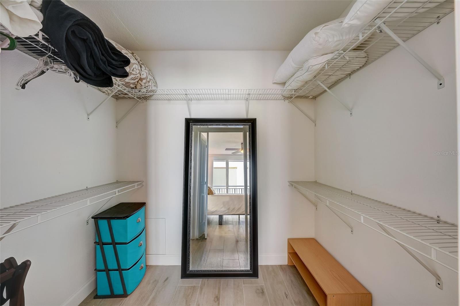 CLUB REDINGTON CONDO THE - Residential Lease