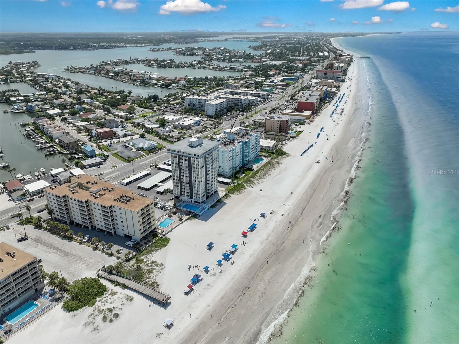 CLUB REDINGTON CONDO THE - Residential Lease