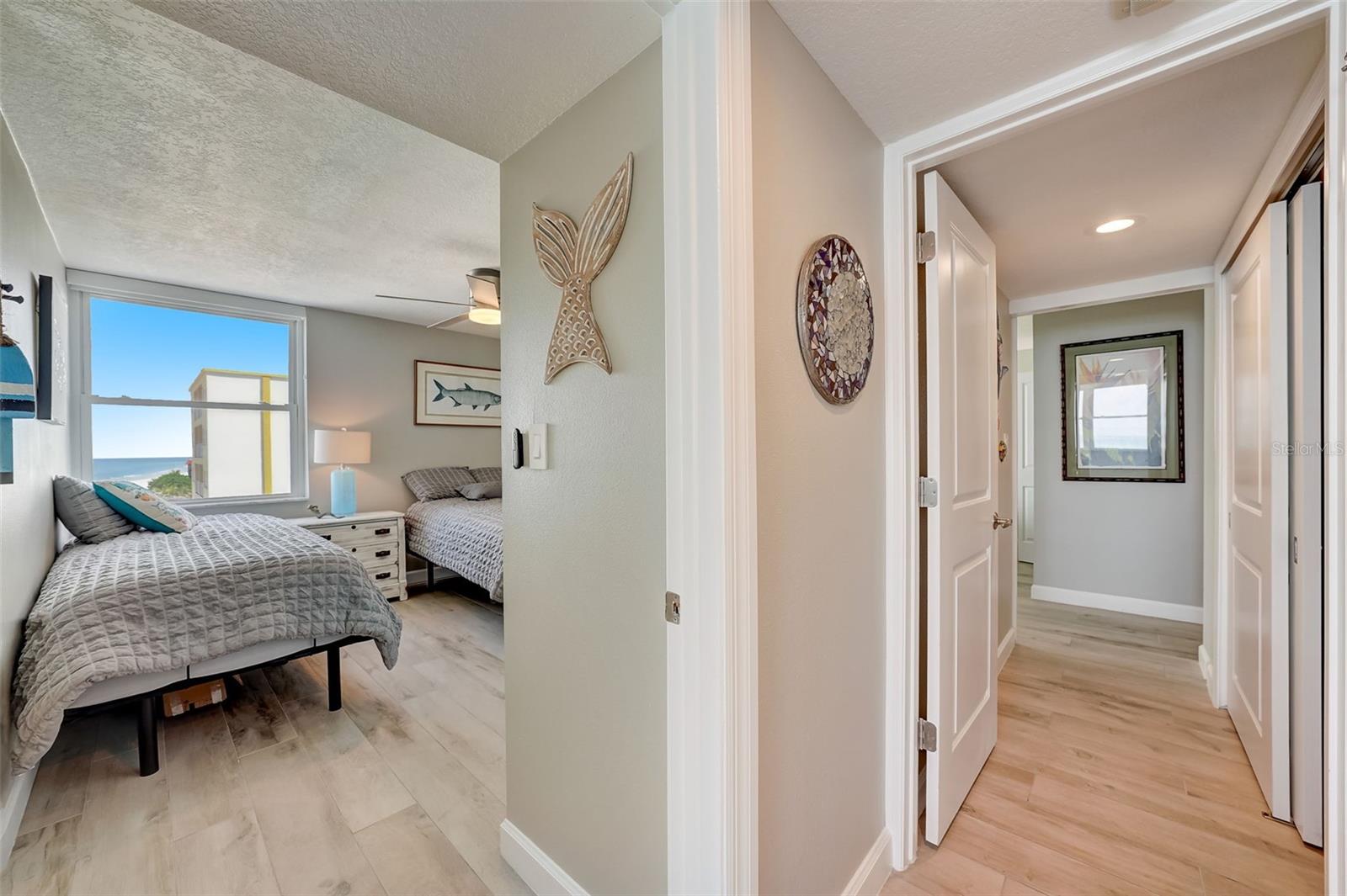 CLUB REDINGTON CONDO THE - Residential Lease