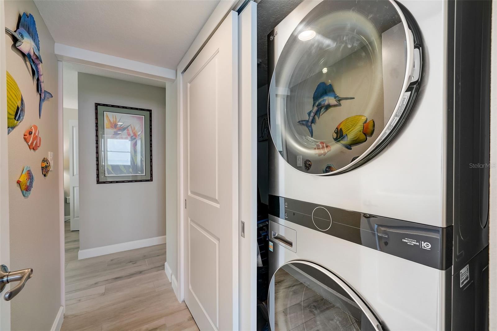 CLUB REDINGTON CONDO THE - Residential Lease