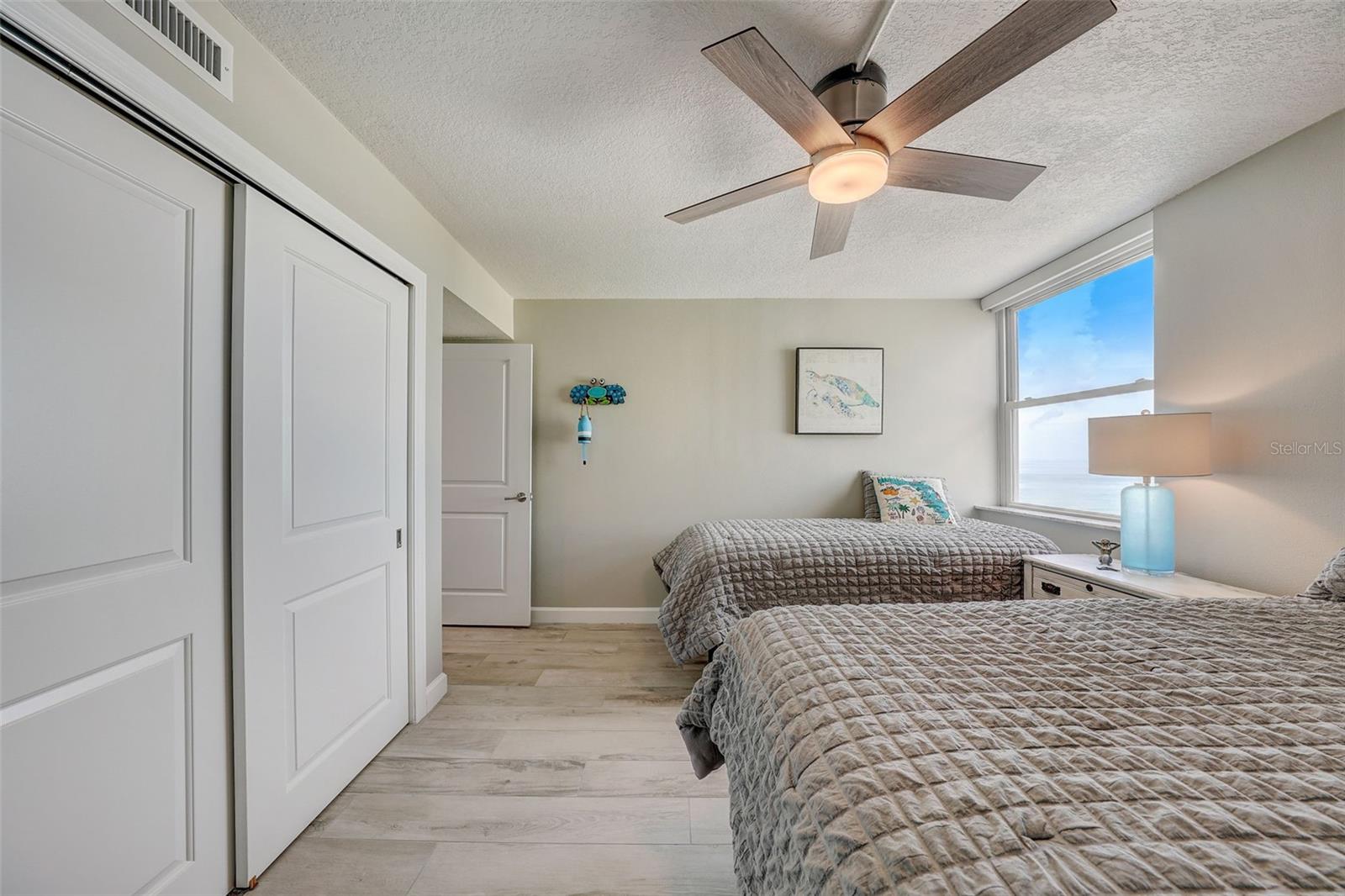 CLUB REDINGTON CONDO THE - Residential Lease