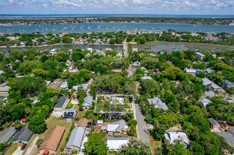 A home in ST AUGUSTINE