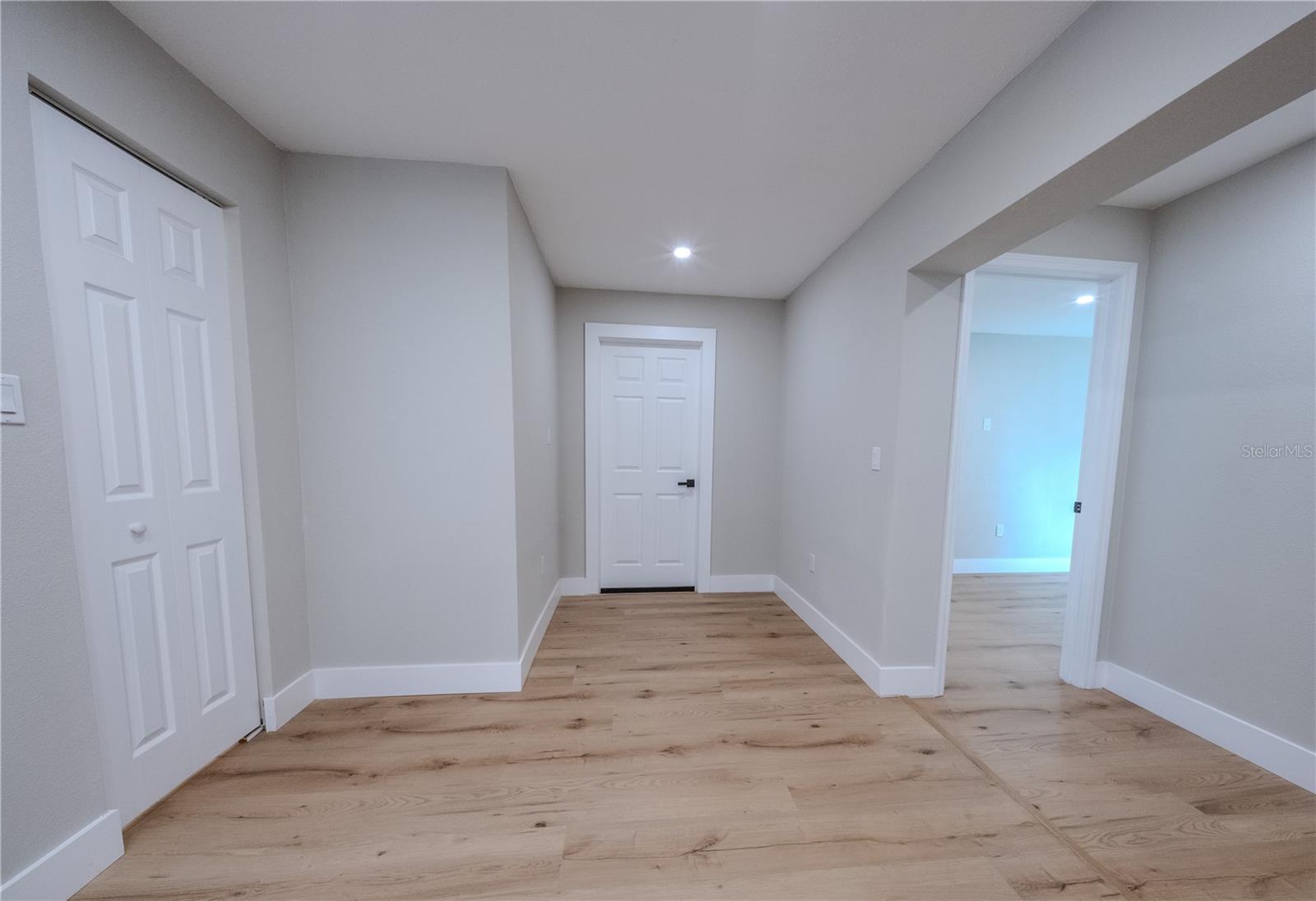 MALIBU GROVES EIGHTH ADD - Residential