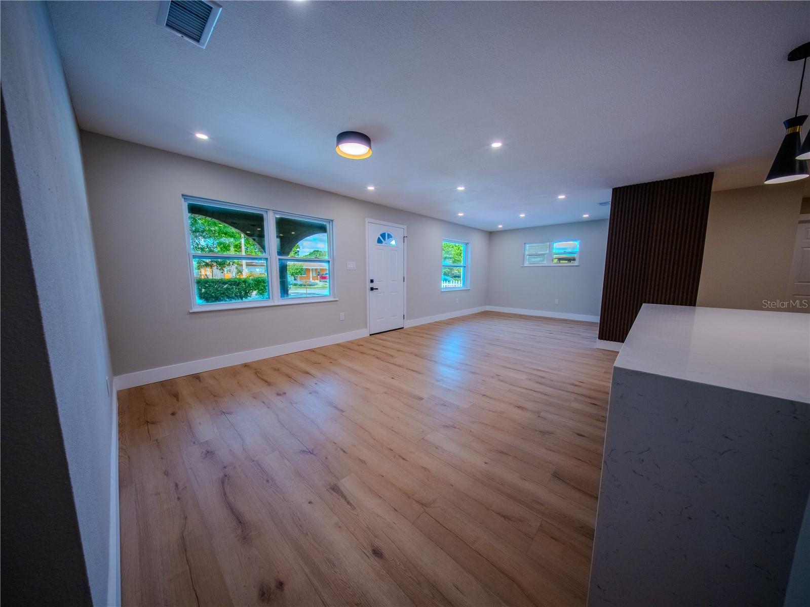 MALIBU GROVES EIGHTH ADD - Residential