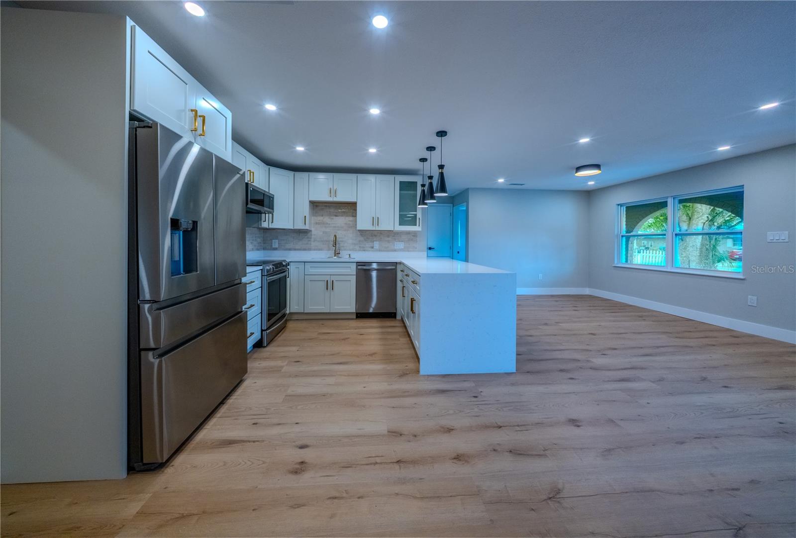 MALIBU GROVES EIGHTH ADD - Residential