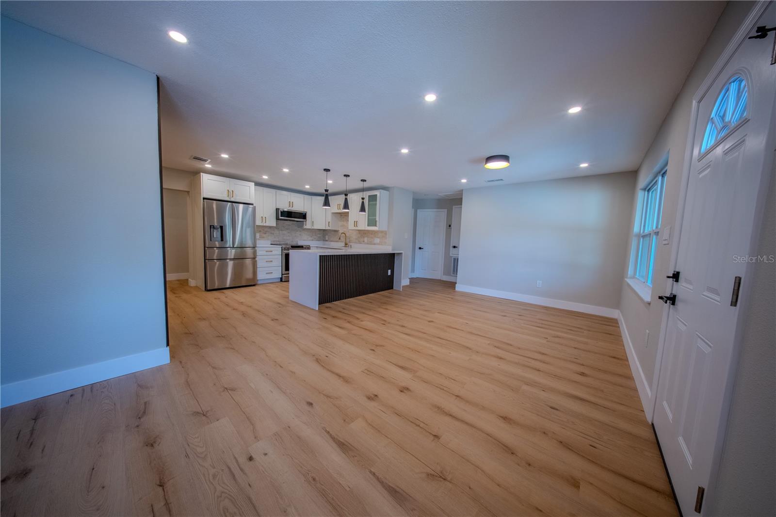 MALIBU GROVES EIGHTH ADD - Residential