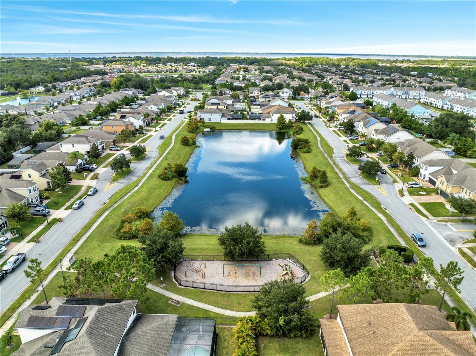 NOVA GROVE - Residential