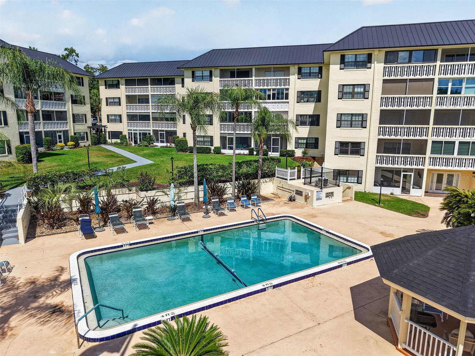 MOUNT DORA SOUTHERN OAKS CONDO - Residential