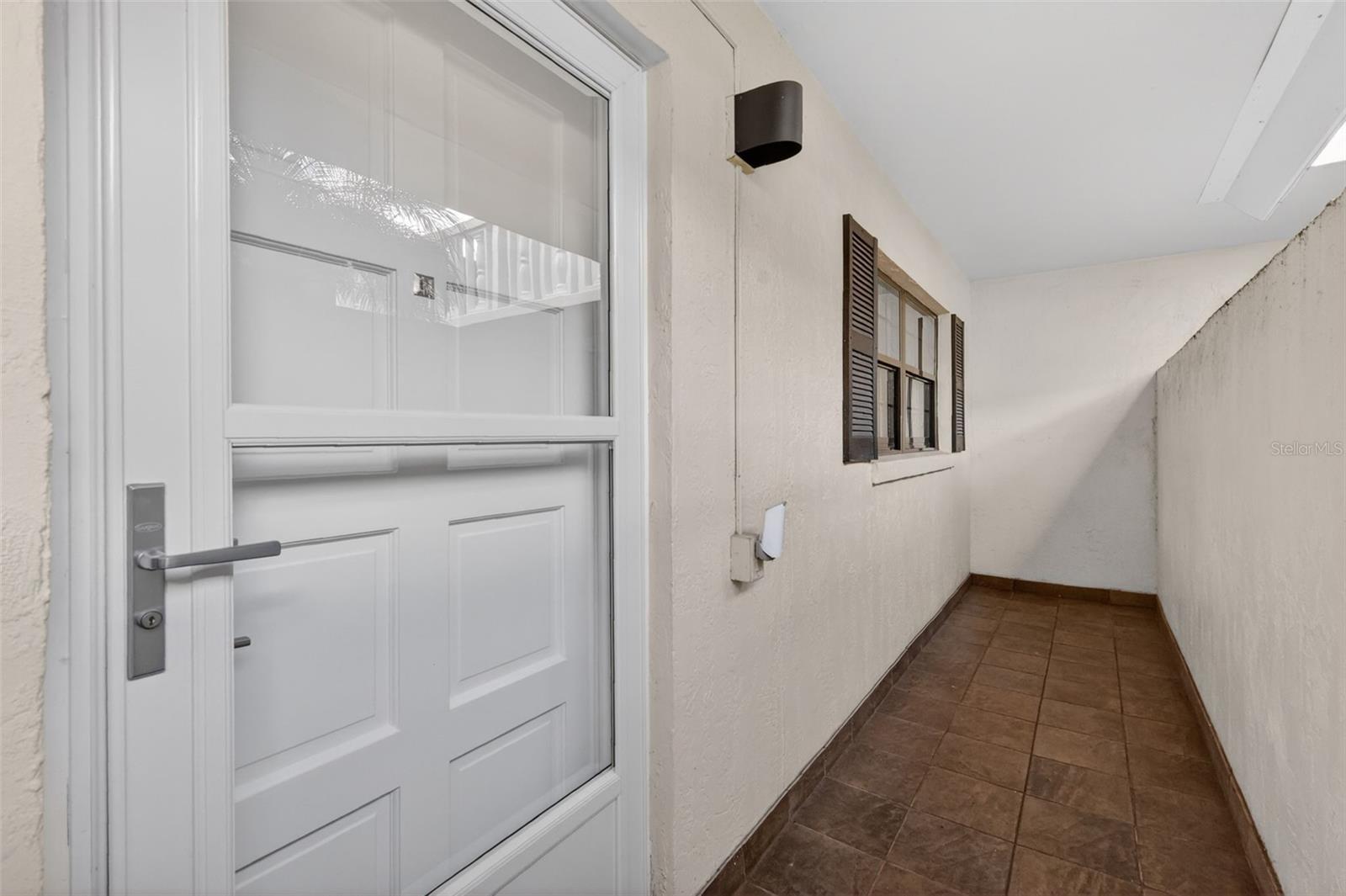 MOUNT DORA SOUTHERN OAKS CONDO - Residential
