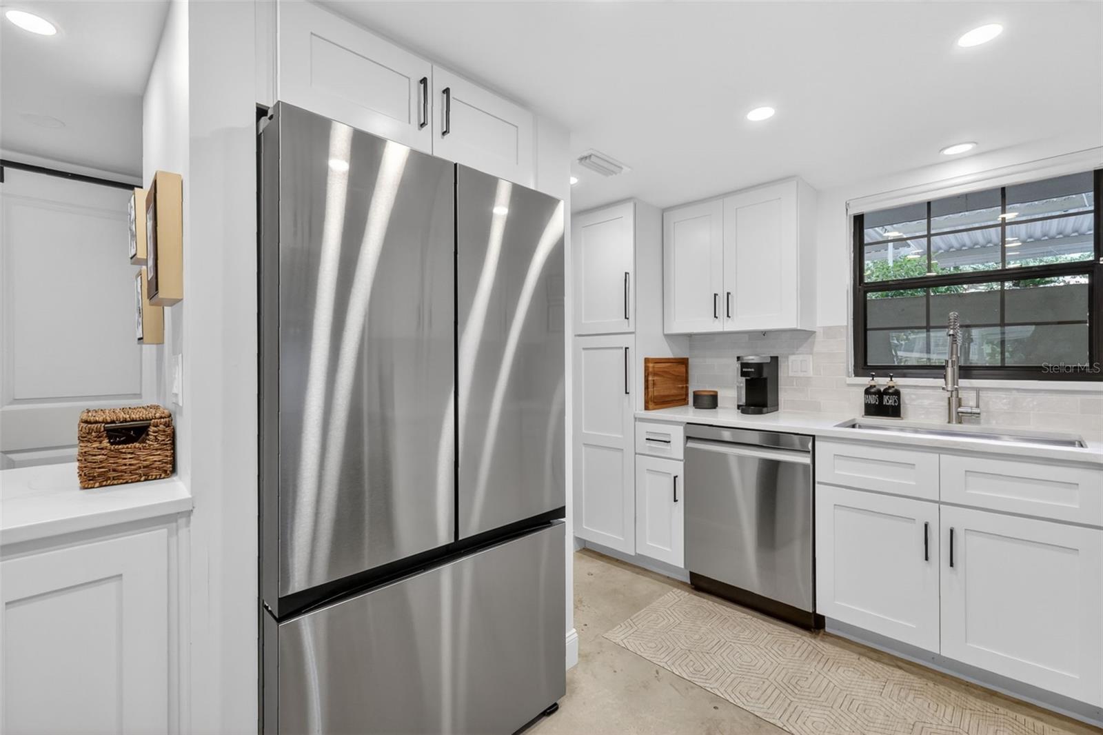 MOUNT DORA SOUTHERN OAKS CONDO - Residential