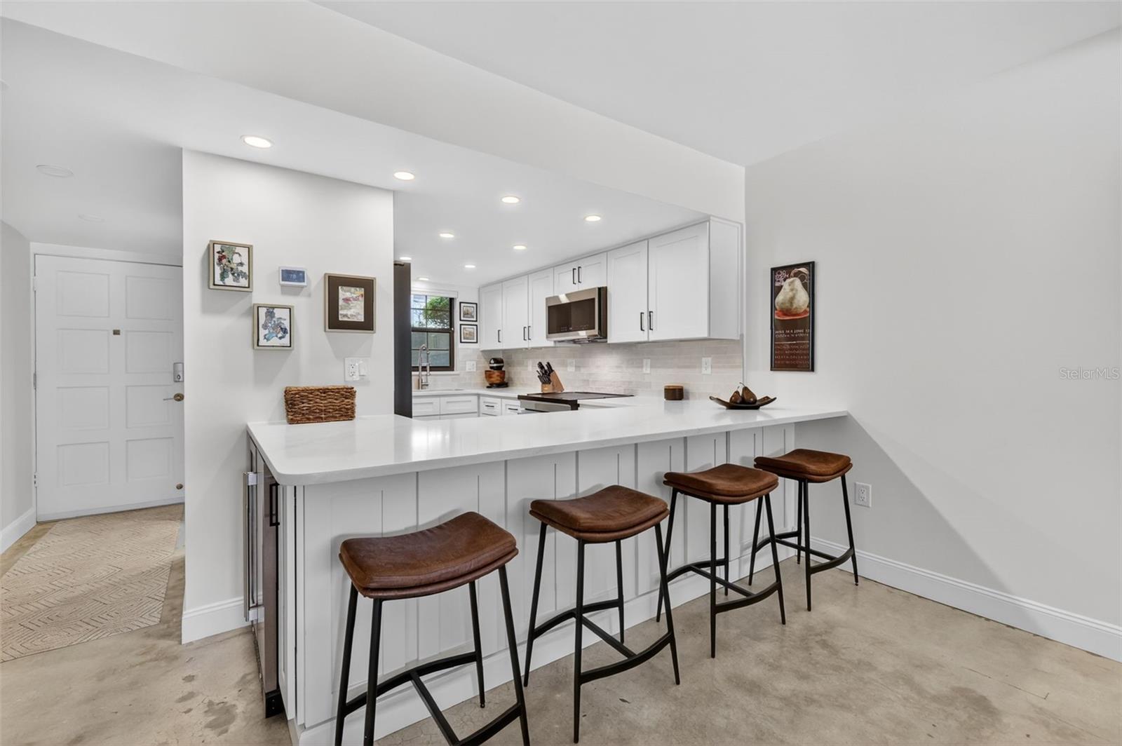 MOUNT DORA SOUTHERN OAKS CONDO - Residential