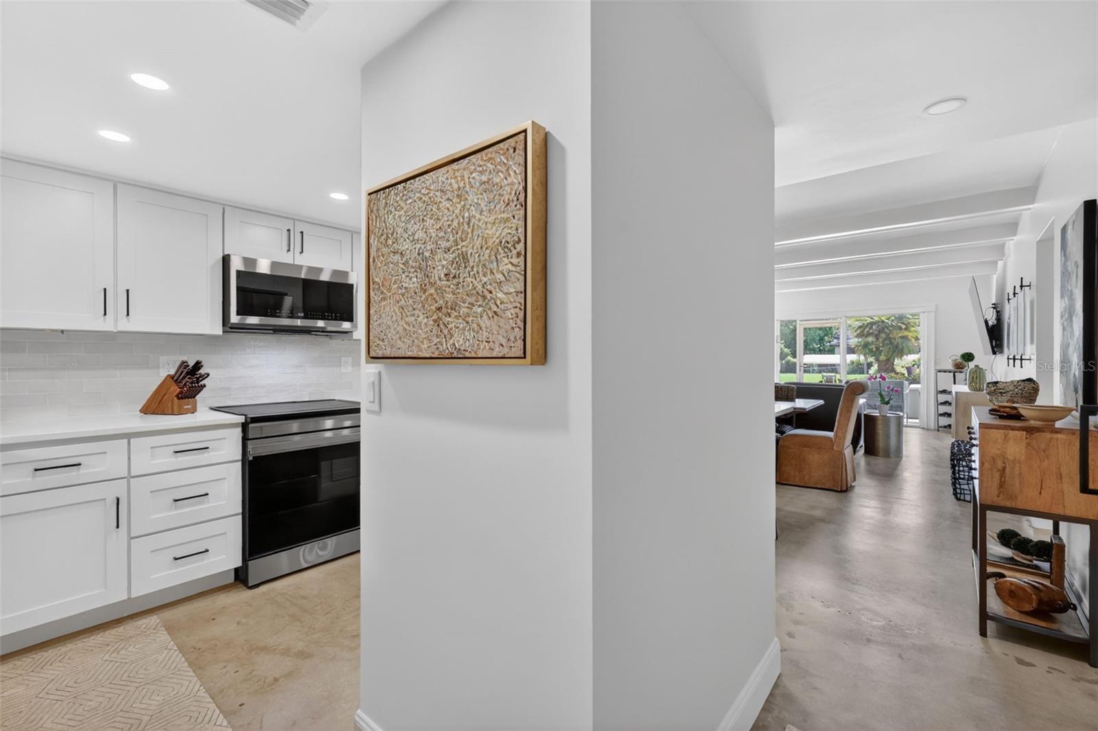 MOUNT DORA SOUTHERN OAKS CONDO - Residential