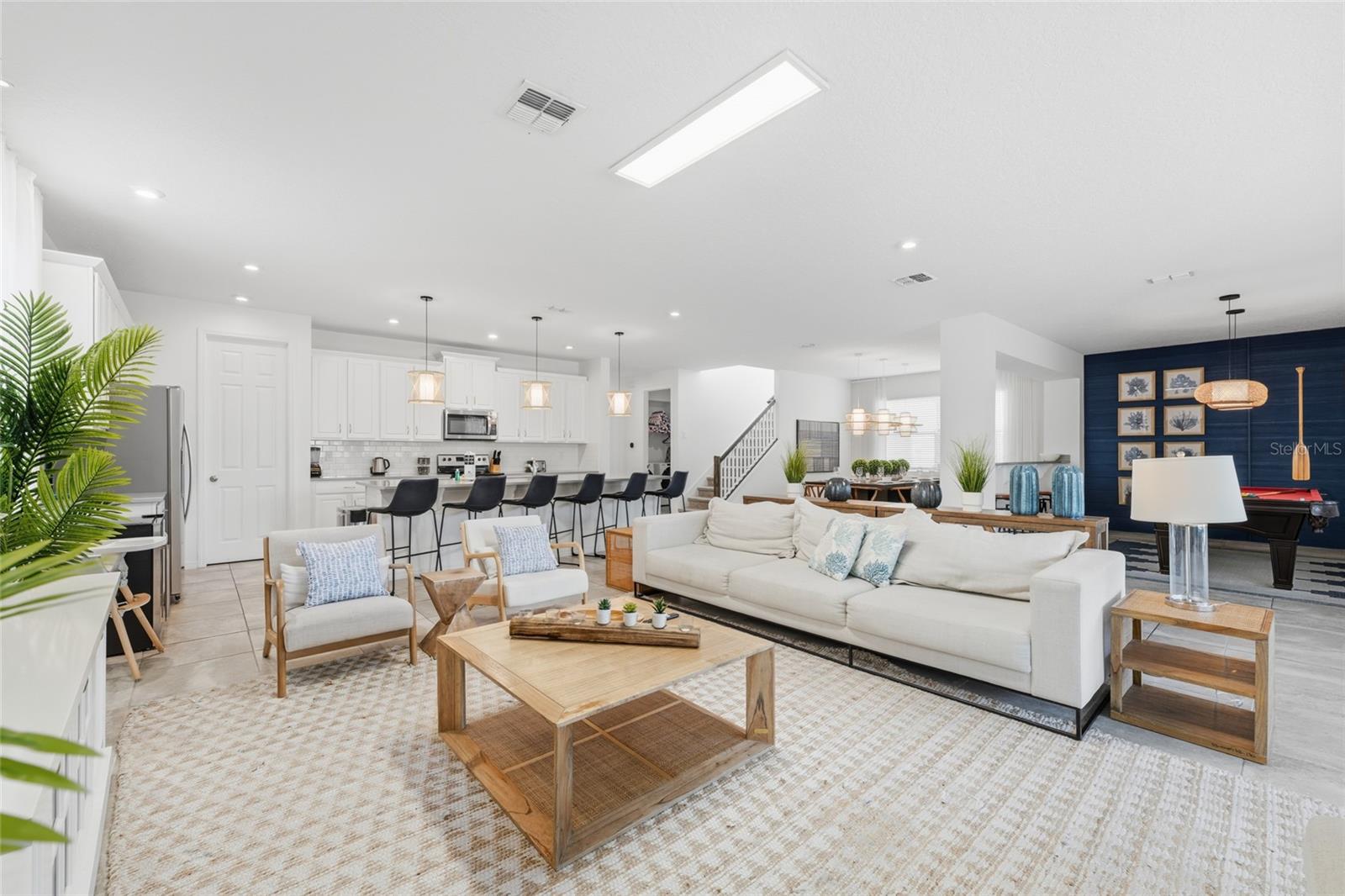 SOLARA RESORT VACATION VILLAS REP - Residential