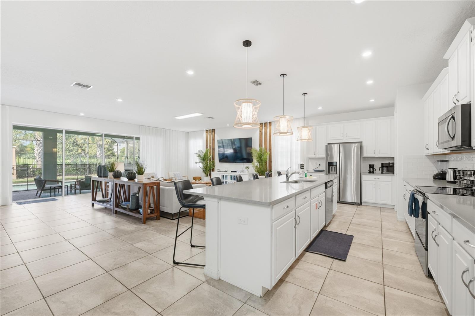 SOLARA RESORT VACATION VILLAS REP - Residential