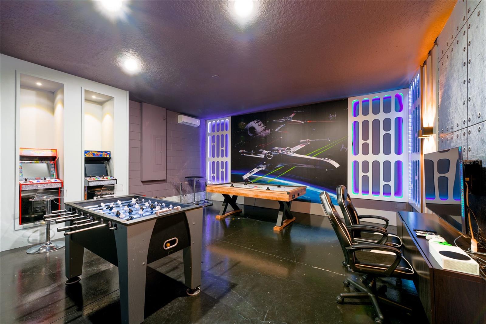 SOLARA RESORT VACATION VILLAS REP - Residential