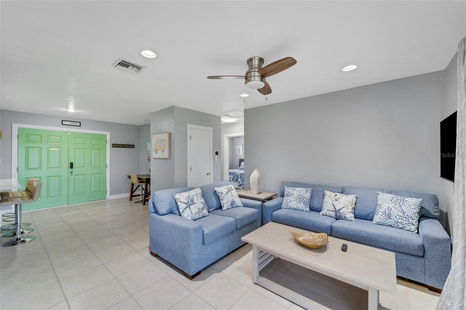 Casas a venda 4 - Jen Dantas 2217 AARON STREET